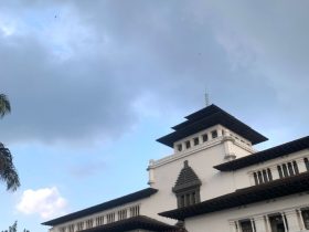 UMK Kabupaten Bandung 2025: Kenaikan Gaji dan Dampaknya bagi Pekerja